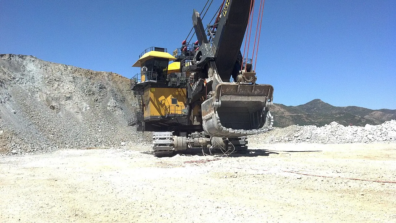Bingham Canyon Open Pit Copper Mine 2012-09-17 21-25-59